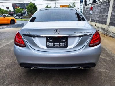 2015 BENZ C300 AMG BLUETEC HYBRID   สีเทา เกียร์ออโต้ Topสุด รูปที่ 4