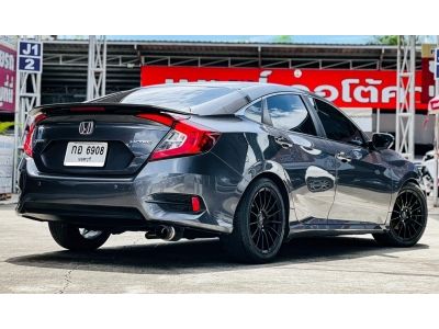 2018 HONDA CIVIC FC 1.8E เครดิตดีฟรีดาวน์ ดอกเบี้ยพิเศษสำหรับ ลูกค้าเครดิตดี เริ่มต้น 2.79 รูปที่ 4