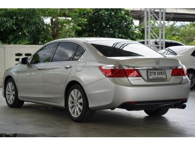 2013 HONDA ACCORD 2.0 EL  A/T รูปที่ 4