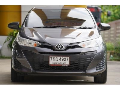 2017 TOYOTA YARIS 1.2 J  A/T สีเทา รูปที่ 4