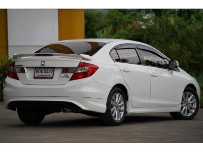 2012 HONDA CIVIC 1.8 E NAVI A/T สีขาว รูปที่ 4