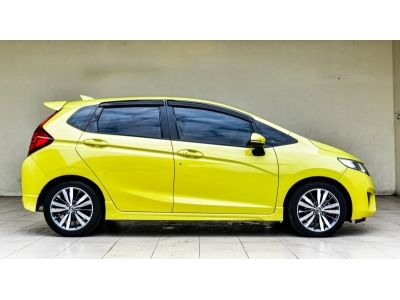 HONDA JAZZ 1.5 SV i-VTEC A/T 2015 รูปที่ 4