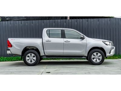 TOYOTA HILUX REVO 2.4 E Double Cab Prerunner A/T ปี 2017 รูปที่ 4