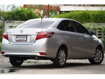 2016 TOYOTA VIOS 1.5 E  A/T สีเทา รูปที่ 4