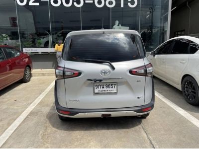 TOYOTA SIENTA 1.5 V ปลายปี 2019 จดปี 2020 รูปที่ 4