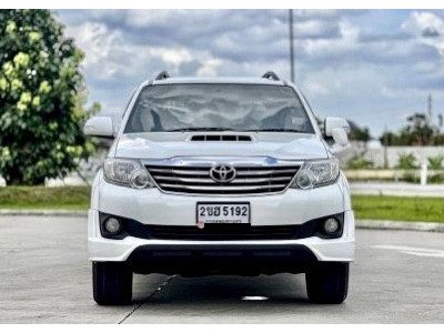 2012 TOYOTA FORTUNER 3.0 V รูปที่ 4