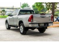 TOYOTA HILUX  REVO  2.4 E SMARTCAB PRERUNNER  ดีเชล  MT 2015 สีเทา รูปที่ 4