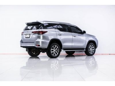 2019 TOYOTA  FORTUNER 2.4 V  ผ่อน 7,735 บาท 12 เดือนแรก รูปที่ 4