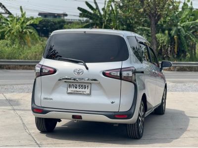 2017 TOYOTA SIENTA 1.5V รูปที่ 4