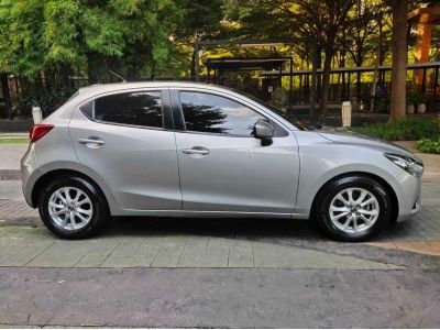 Mazda2 Sport Hi 1.3SKYACTIV 5ประตู เกียร์ออโต้ MY2017 รูปที่ 4