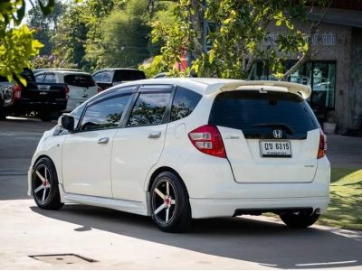 Honda Jazz 1.5 AT. S สีขาว ปี 2009 รูปที่ 4