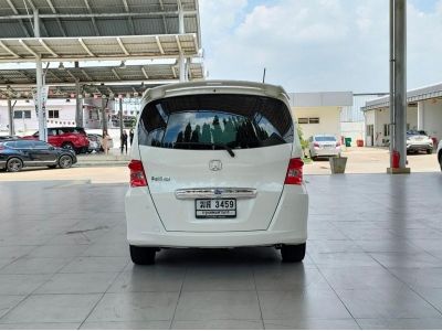 HONDA FREED 1.5 SE ปี 2011 รูปที่ 4