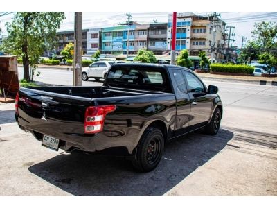 Mitsubishi Triton2.5GLX ปี2017เกียร์ธรรมดาราคา399,000บาท รูปที่ 4