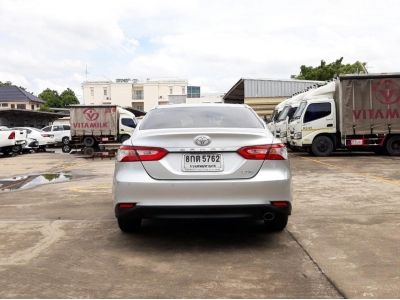 TOYOTA CAMRY 2.0 G (NEW) CC. ปี 2019 สี เงิน เกียร์ Auto รูปที่ 4