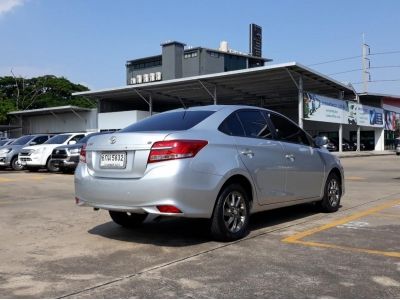 TOYOTA SOLUNA VIOS 1.5 E (MC) CC. ปี 2017 สี เงิน เกียร์ Auto รูปที่ 4