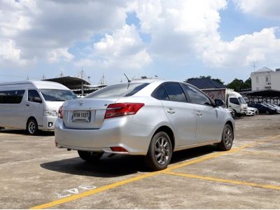 TOYOTA SOLUNA VIOS 1.5 E (MC) CC. ปี 2017 สี เงิน เกียร์ Auto รูปที่ 4