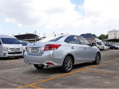 TOYOTA SOLUNA VIOS 1.5 E (MC) CC. ปี 2017 สี เงิน เกียร์ Auto รูปที่ 4