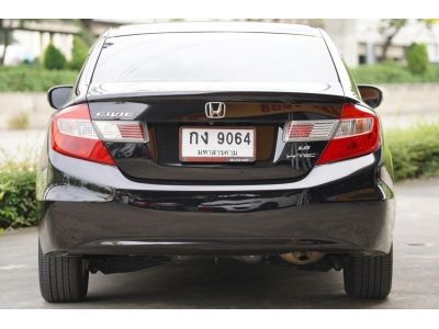 HONDA CIVIC 1.8 E NAVI สี ดำ ปี 2012 รูปที่ 4