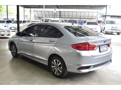 Honda City 1.5V A/T ปี 2017 รูปที่ 4