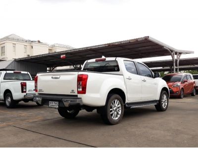 ISUZU D-MAX CAB4 3.0 Z HILANDER CC. ปี 2019 สี ขาว เกียร์ Auto รูปที่ 4