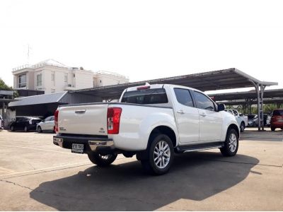 ISUZU D-MAX CAB4 3.0 Z HILANDER CC. ปี 2019 สี ขาว เกียร์ Auto รูปที่ 4