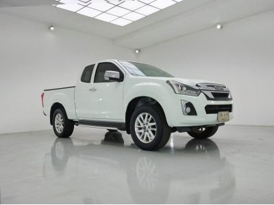 ISUZU D-MAX SPACE CAB 3.0 Z HILANDER CC. ปี 2019 สี ขาว เกียร์ Manual รูปที่ 4