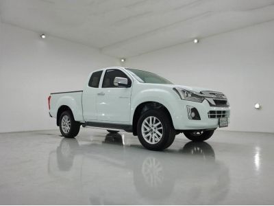 ISUZU D-MAX SPACE CAB 3.0 Z HILANDER CC. ปี 2019 สี ขาว เกียร์ Manual รูปที่ 4