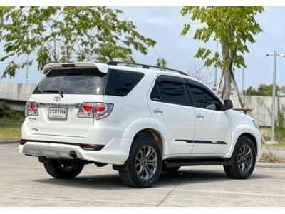 2013 TOYOTA FORTUNER 3.0 V TRD 4WD รูปที่ 4