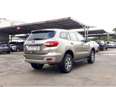 FORD EVEREST 2.2 TITANIUM (2WD) CC. ปี 2016 สี น้ำตาล เกียร์ Auto รูปที่ 4