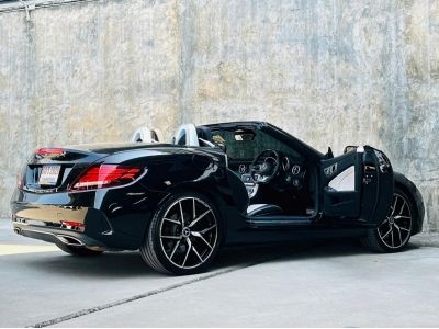 MERCEDES BENZ SLC300 AMG DYNAMIC โฉม R172 ปี 2017 รูปที่ 4