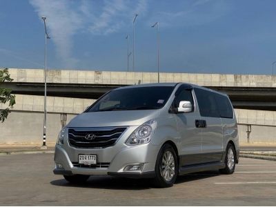 2011 HYUNDAI GRAND STAREX 2.5 VIP รูปที่ 4