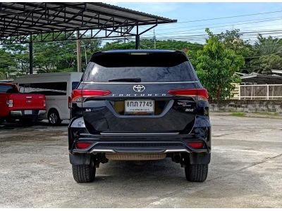 TOYOTA FORTUNER 2.8 V4WD.TRD AT  ปี 2019 รูปที่ 4