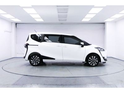 TOYOTA SIENTA 1.5V เกียร์AT ปี16 รูปที่ 4