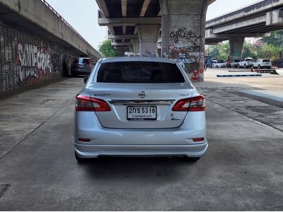 NISSAN SYLPHY 1.8V เกียร์ออโต้ ปี 2013 สีเทา รูปที่ 4