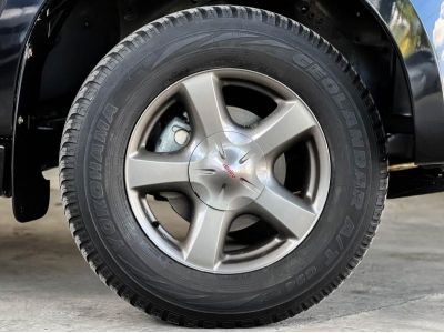 ISUZU D-MAX CAB 2.5 Z Ddi VGS 4x4 V CROSS M/T ปี 2012 รูปที่ 4