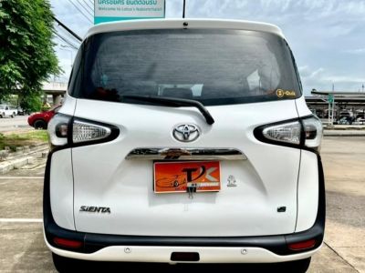 TOYOTA SIENTA 1.5G ปี 2017 ฟรีดาวน์ รถสวย รูปที่ 4