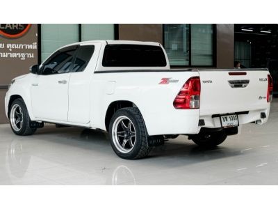 TOYOTA HILUX REVO 2.4 E Smartcab Z-EDITION A/T ปี 2020 รูปที่ 4