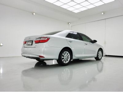 TOYOTA CAMRY 2.0 G (MC) เบาะส้ม CC. ปี 2018 สี เงิน เกียร์ Auto รูปที่ 4