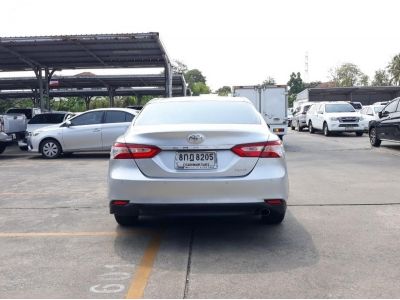 TOYOTA CAMRY 2.0 G (MC) CC. ปี 2019 สี เงิน เกียร์ Auto รูปที่ 4