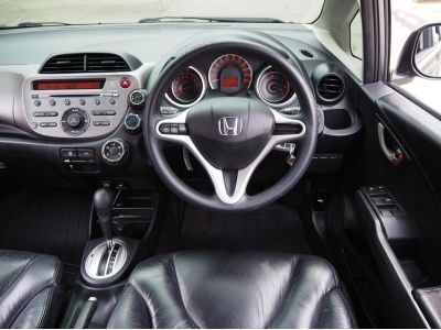 HONDA JAZZ 1.5 V (AS)(MNC) ปี 2013 รูปที่ 4