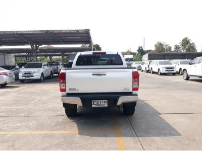 ปี 2017 ISUZU D-MAX CAB4 1.9 Z HILANDER CC. สี ขาว เกียร์ Auto รูปที่ 4