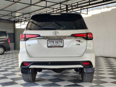 TOYOTA NEW FORTUNER 2.8 V.4WD.TRD. ปี2018 รูปที่ 4