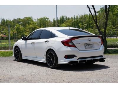 HONDA CIVIC FC 1.5 TURBO RS ปี2019จด2020 รถบ้านมือเดียวป้ายแดง รูปที่ 4