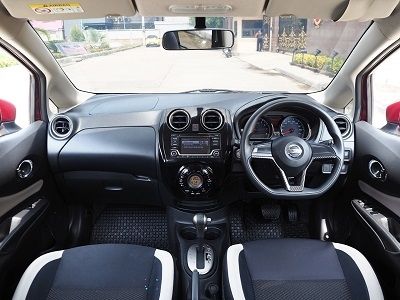 NISSAN NOTE 1.2 V ปี 2018 เกียร์AUTO สภาพนางฟ้า รูปที่ 4