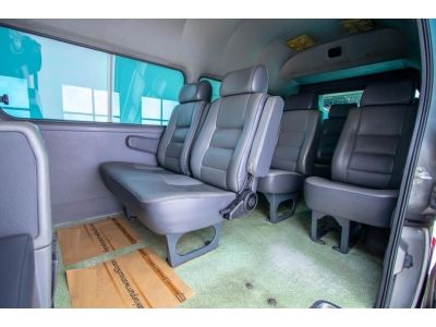 2005 NISSAN URVAN 3.0 ZDI  ขายสดเท่านั้น รูปที่ 4