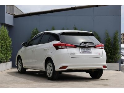 2020 TOYOTA YARIS 1.2 ENTRY HATCHACK auto  ราคา 389,000 บาท  (ไมล์แท้ 7x,000 กม.) รูปที่ 4