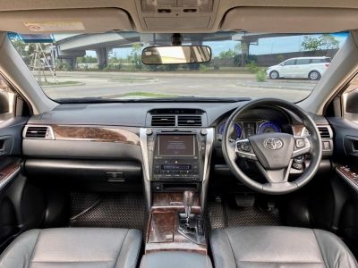 2016 TOYOTA CAMRY 2.0 G EXTREMO เครดิตดีดอกเบี้ย 2.69% รูปที่ 4