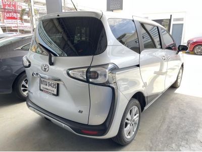 TOYOTA SIENTA  เซียนต้า รูปที่ 4