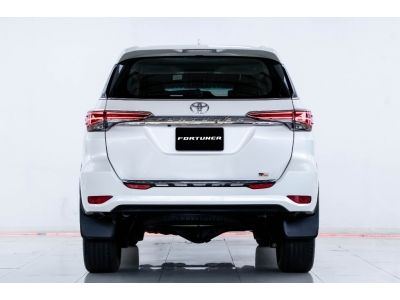 2018 TOYOTA FORTUNER 2.4 V 2WD ผ่อน   7,899  บาท 12 เดือนแรก รูปที่ 4