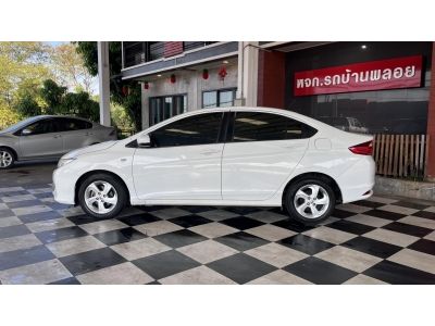 Honda City V 2016 รถซิ่งยอดฮิต ขาวนวลสวย สภาพเหมือนใหม่ ขายถูก ดาวน์ 0 บาท ได้เลย รูปที่ 4